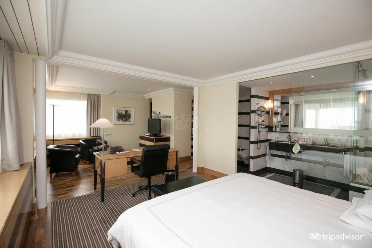 Presidential Suite